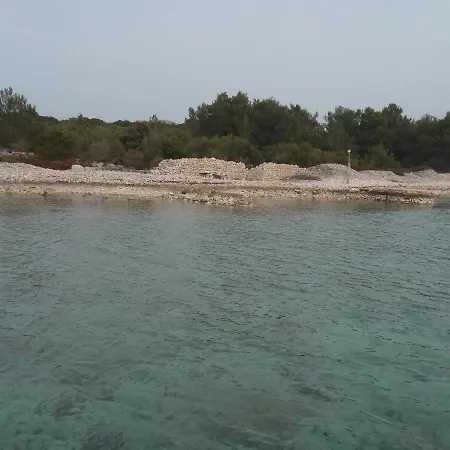 Secluded Fisherman's Radelj, - 12155