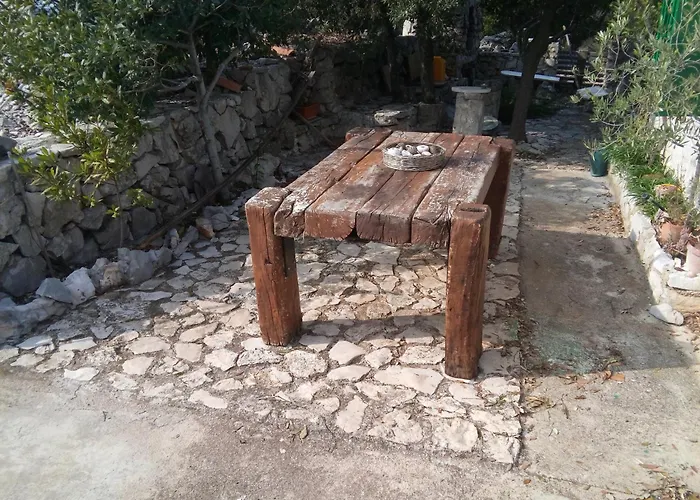 Secluded Fisherman's Radelj, - 12155 * Murter